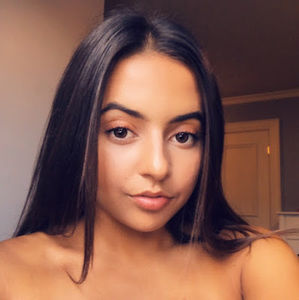 Meet your Posher, Raquelerz